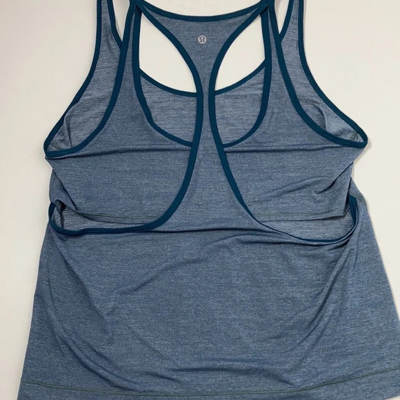 Lulelemon T-Back Halter Tank - Picture 6 of 6